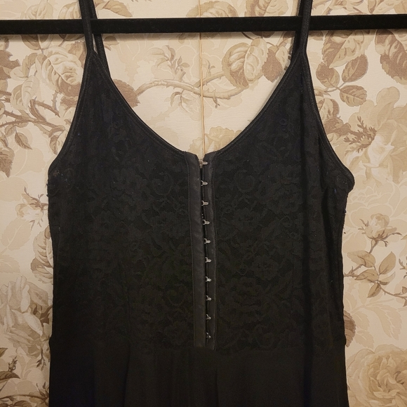 H&M black lace top dress - Picture 2 of 6